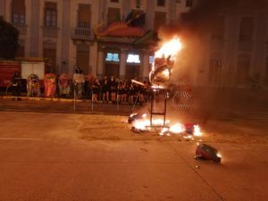 WhatsApp Image 2023 02 26 at 19.44.41 1 Melilla se vuelca con un desfile que da por finalizado "a lo grande" el Carnaval