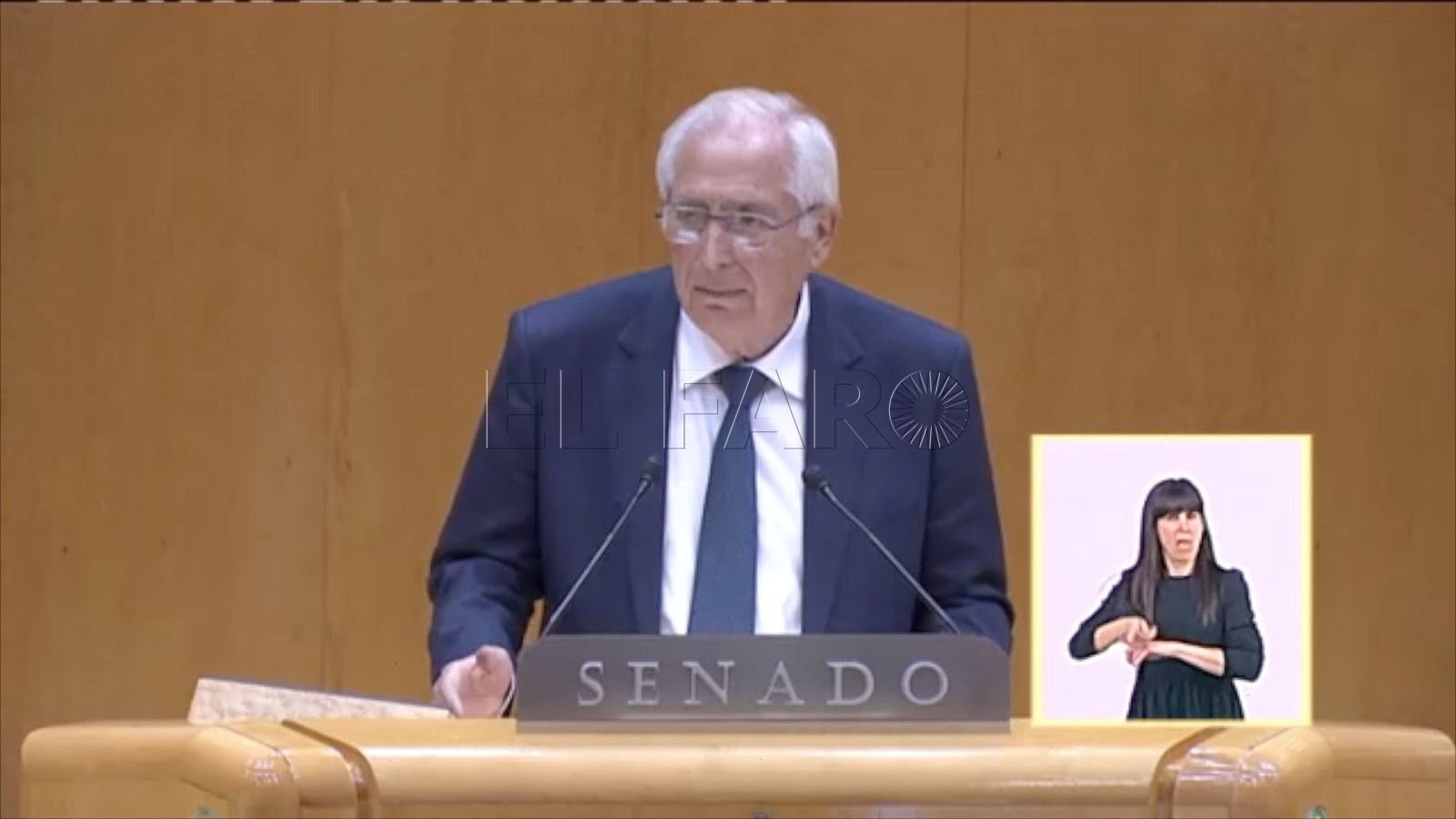 d198dbbe 3835 4123 83f4 f7848c079a30 El senador por Melilla pide al Gobierno que “arregle al menos el régimen de viajeros”