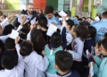 e La UD Melilla visita el CEIP Mediterráneo