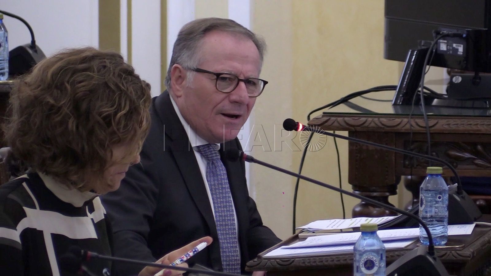 e8a89800 7cac 4f13 96dc 34e612b10e65 El presidente De Castro se despide deseando que Imbroda “no llegue” a la Presidencia de la Ciudad