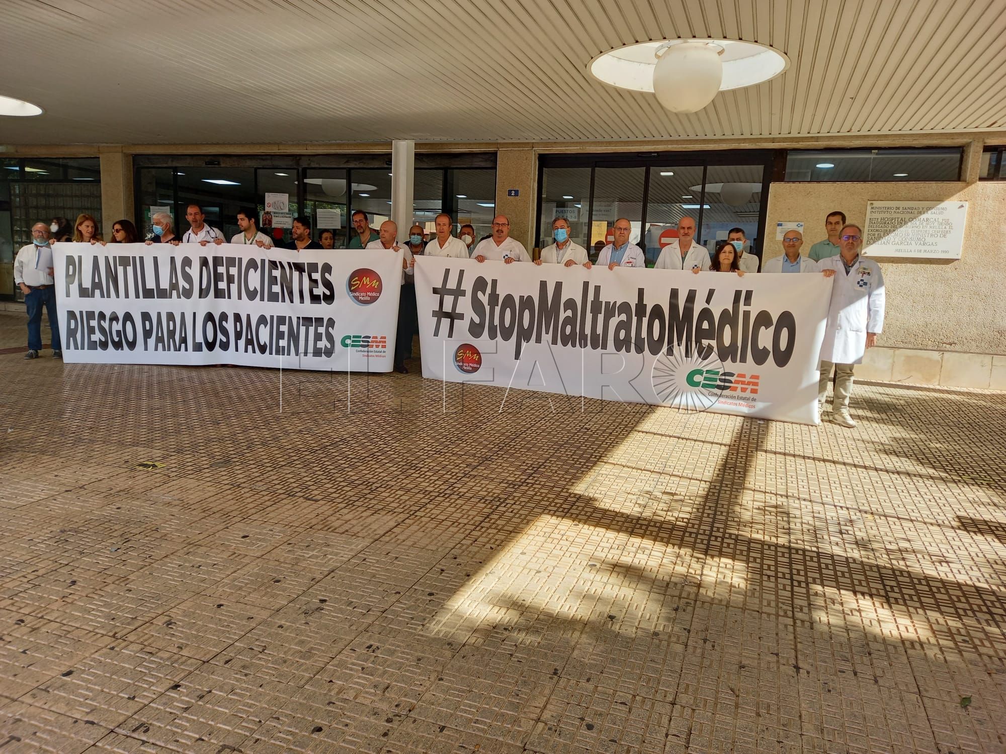 8 huelga Los médicos en huelga dan un paso más y piden la dimisión del director territorial del Ingesa, Omar Haouari