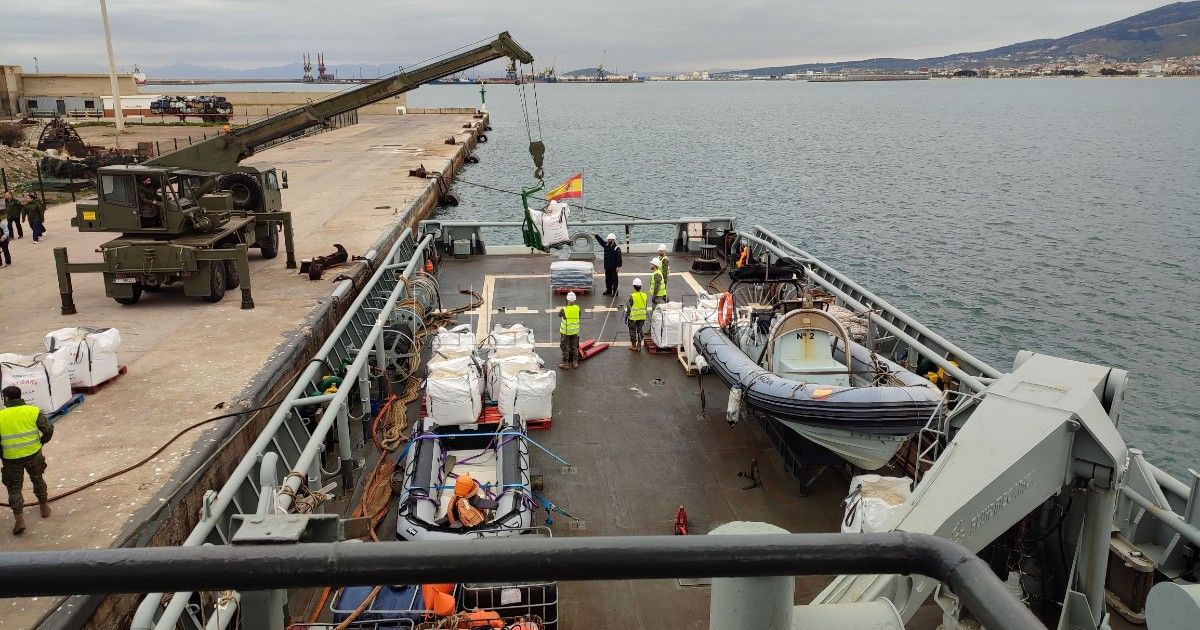 Barco de la Armada El buque Mar Caribe inicia el primer apoyo logístico de 2023 a los peñones españoles del norte de África y la Isla de Alborán