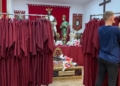 Así se viven los días previos a la Semana Santa en la Hermandad de la Flagelación