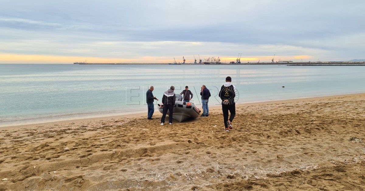 Llegada de una patera El 40 % de migrantes muertos al viajar a España falleció entre 2020 y 2022