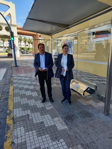 Marquesina e1680264409860 Presentación de la primera fase de instalación de 36 marquesinas y 4 mupis en Melilla