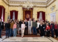 WhatsApp Image 2023 03 07 at 14.16.30 Cerca de 30 alumnos de Erasmus visitan el Salón Dorado de la Asamblea