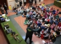 WhatsApp Image 2023 03 14 at 12.44.32 5 Alumnos y profesores del CEIP Juan Caro Romero visitan la Comandancia de la Guardia Civil