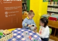 WhatsApp Image 2023 03 22 at 17.06.00 La biblioteca pública acoge unos talleres infantiles de sensibilización medioambiental