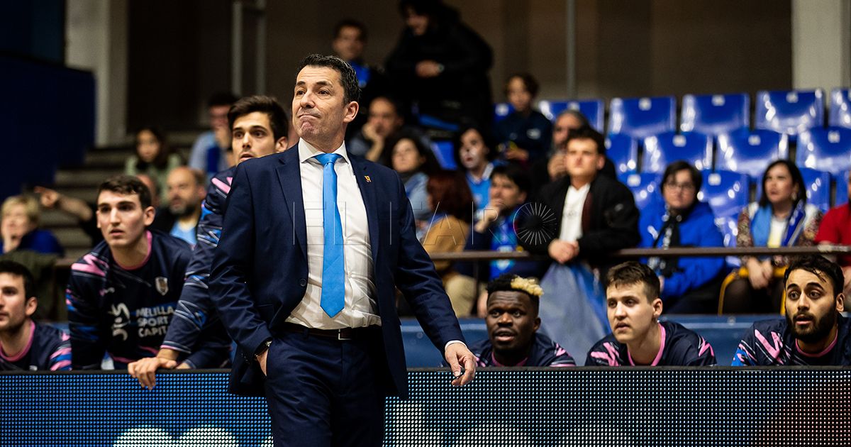 Gonzalo García de Vitoria, técnico del Melilla BC: "Es el peor partido desde que estoy en Melilla"