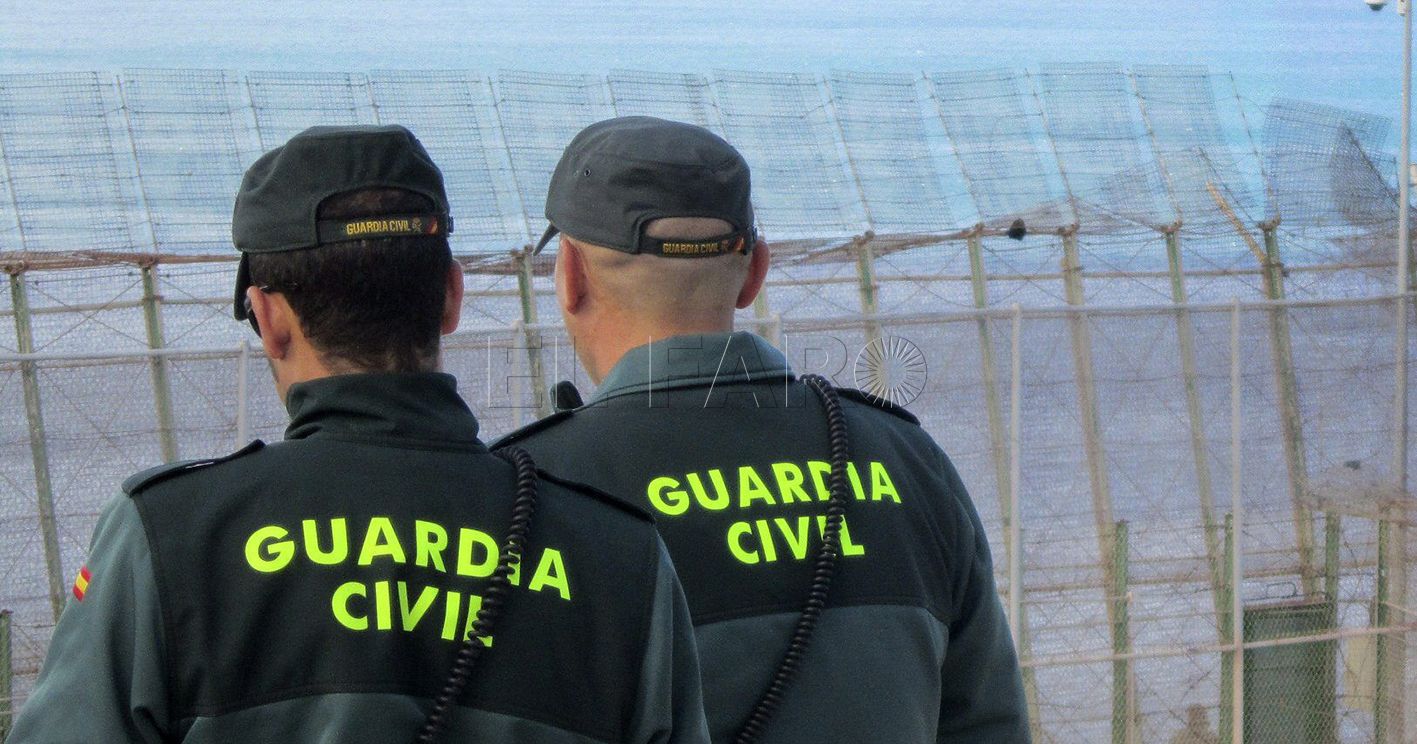 Un guardia civil retirado cobra 8.000 euros por paternidad