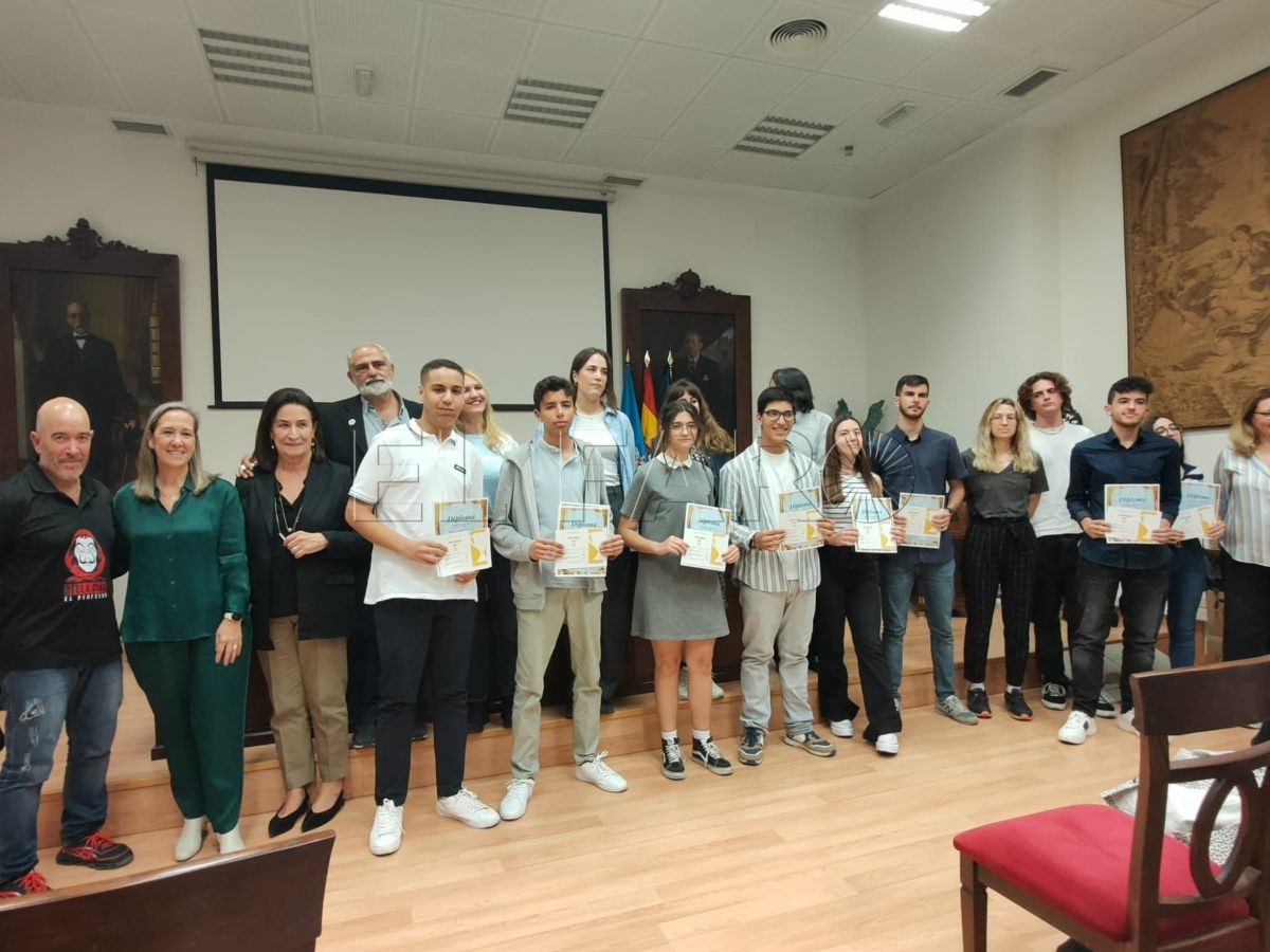 0a619200 eb2f 401c 853c 00eb37d711fe e1682447765633 Javier Moreno, Narayan Cortés y Ahmed Aarrouj, campeones de la fase local de Filosofía