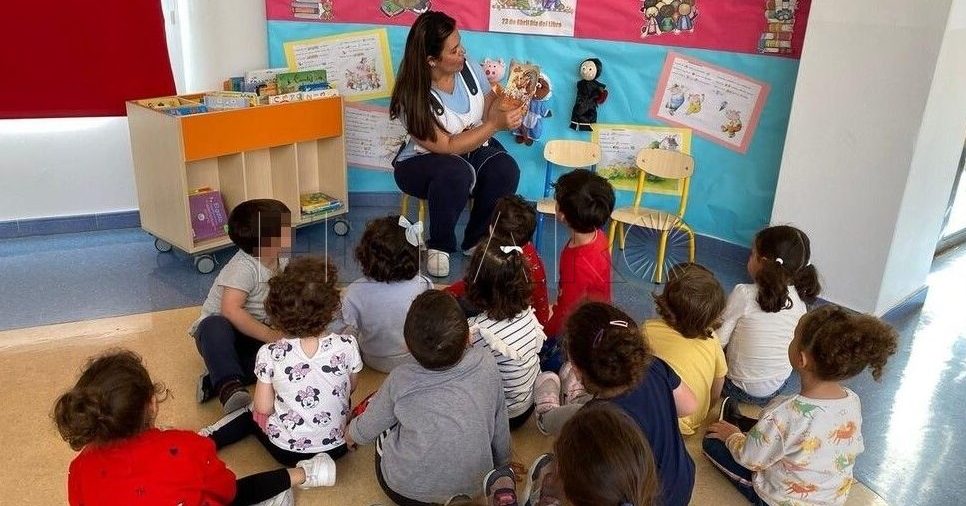 1. Rincon de lectura de Koala en la Escuela Infantil Infanta Leonor e1682510297826 Las escuelas infantiles de Koala introducen a los alumnos en el mundo de la lectura