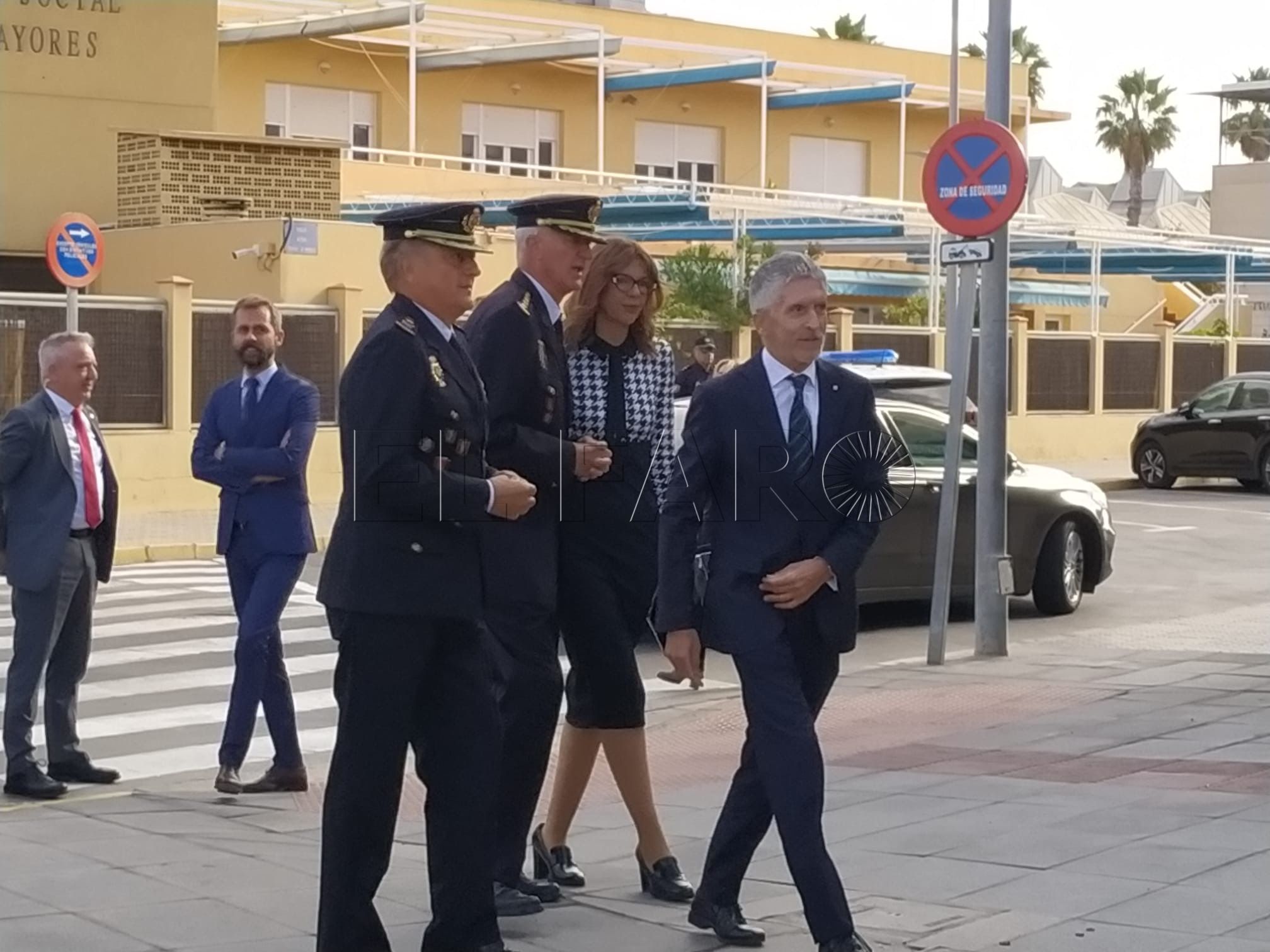 12 4 Marlaska: "Es un honor estar aquí y ver como trabajáis para defender los derechos y las libertades de la gente"