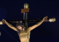 18 1 El Cristo de la Paz abre las procesiones en la carrera oficial