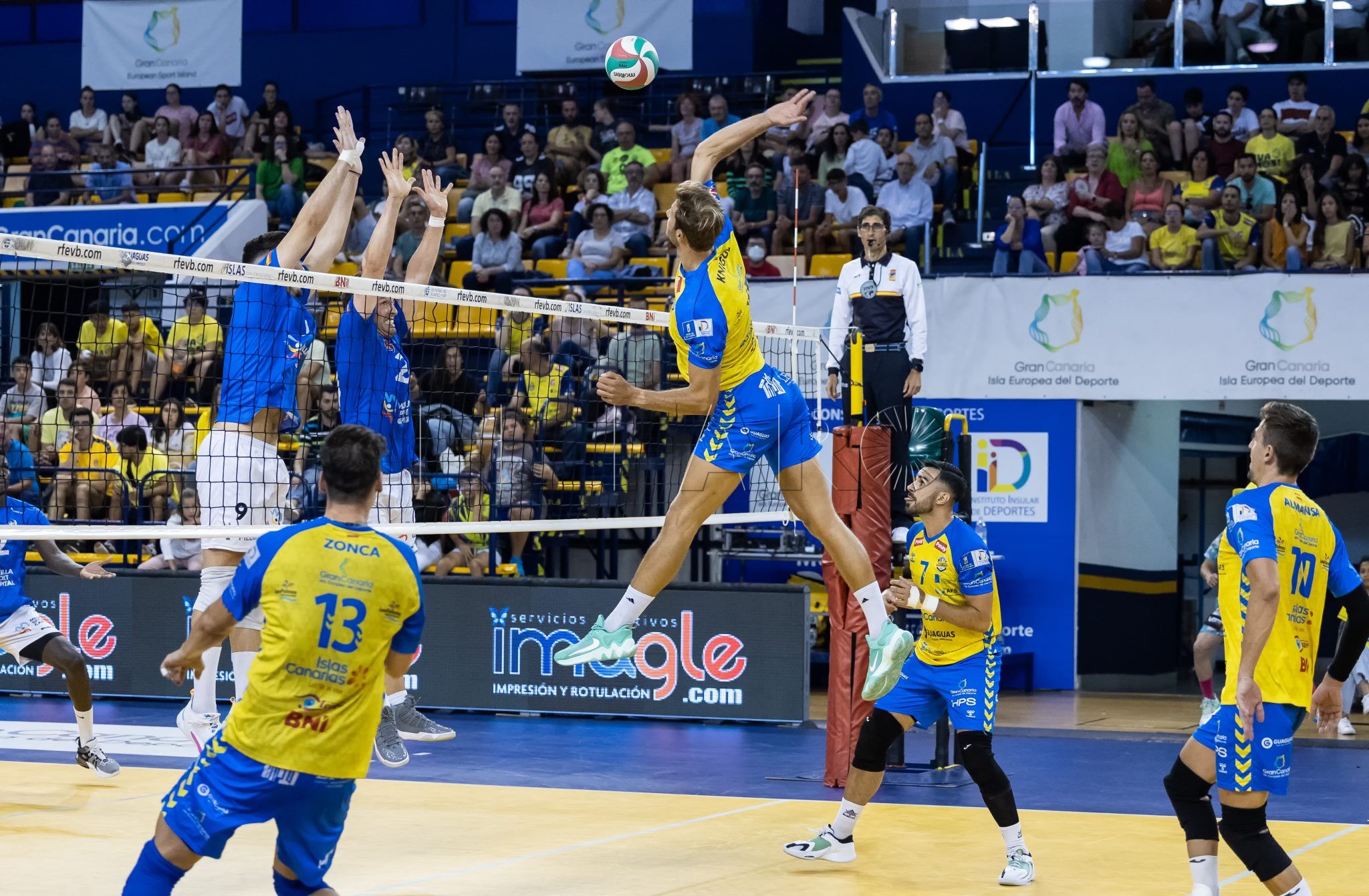 Foto Interior 2 2048x1341 1 El CV Melilla se despide del título en semifinales