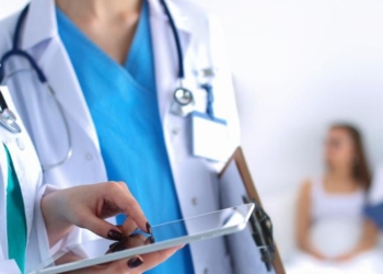 Médicos La Federación de Enseñanza de CCOO denuncia el mal funcionamiento de los servicios médicos de Muface