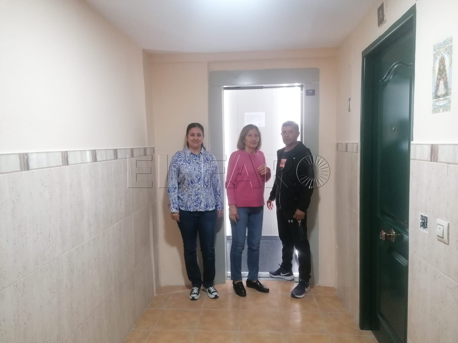 WhatsApp Image 2023 04 03 at 17.56.26 Los edificios 1 y 3 de la calle Hispanidad ya cuentan con mejoras en rehabilitación energética
