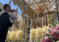 WhatsApp Image 2023 04 09 at 15.49.48 1 Cientos de personas arropan a la Virgen del Rocío por las calles de Melilla