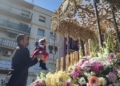 WhatsApp Image 2023 04 09 at 15.49.48 4 Cientos de personas arropan a la Virgen del Rocío por las calles de Melilla