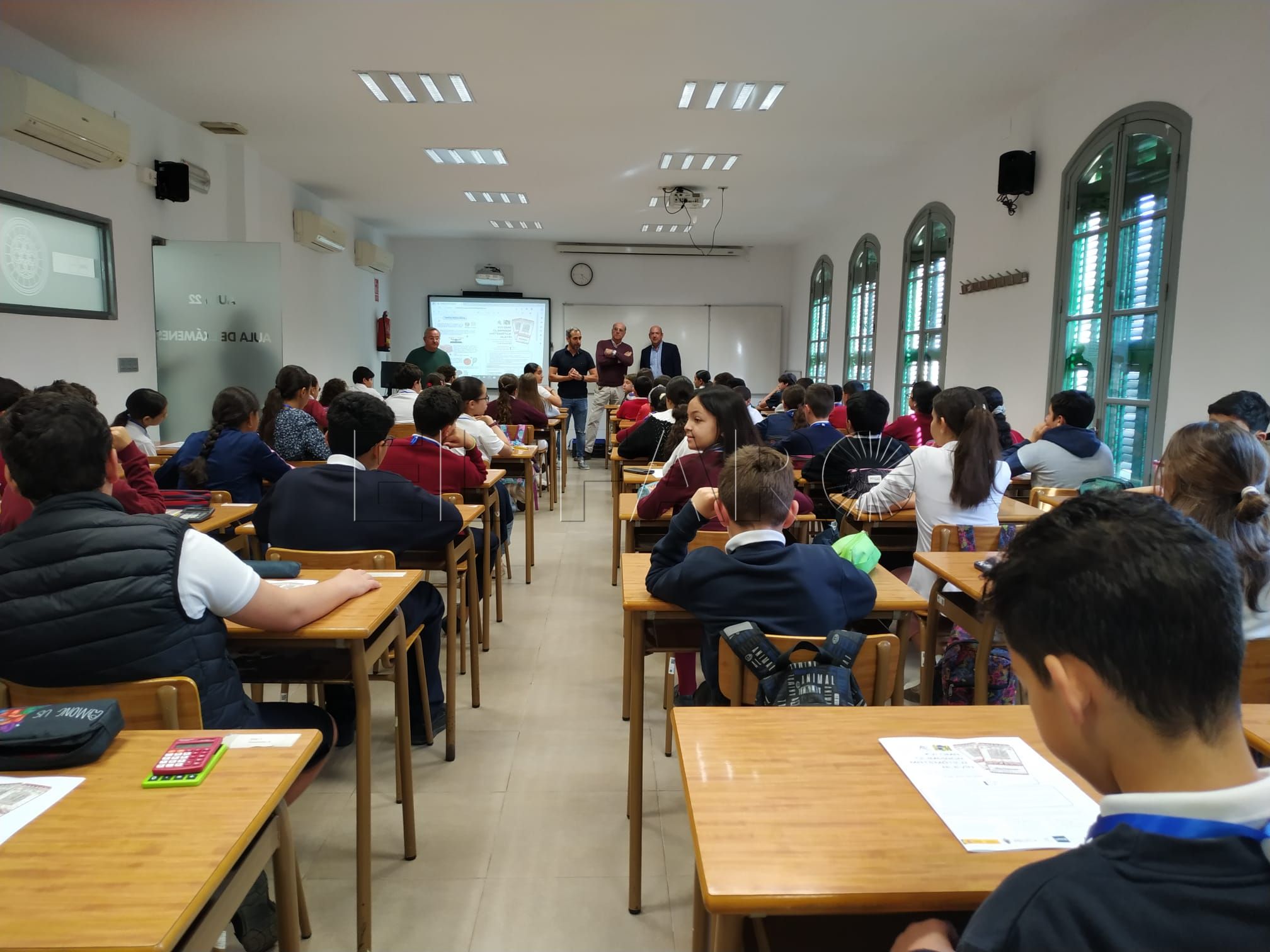 WhatsApp Image 2023 04 14 at 11.17.20 Alumnos de los colegios de Melilla llenan la UNED para asistir a las Olimpiadas Matemáticas