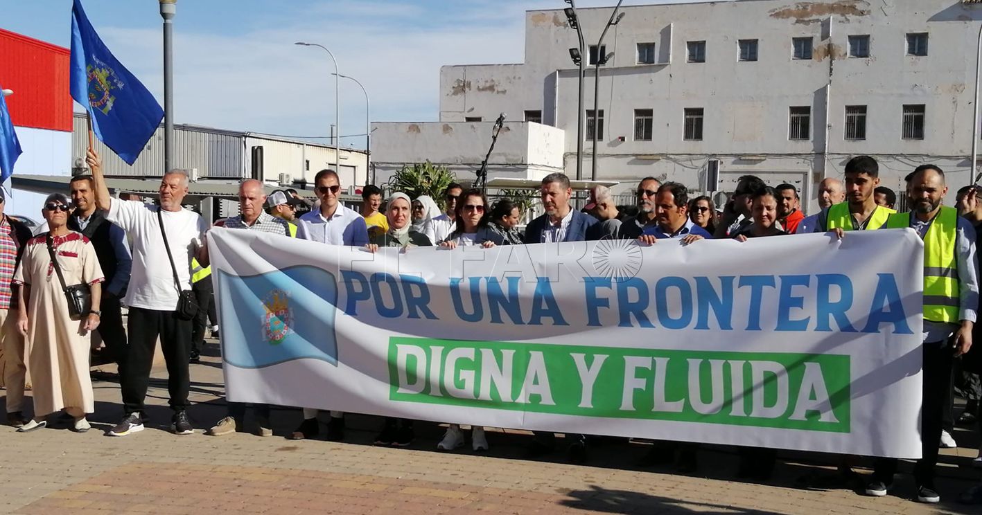 WhatsApp Image 2023 04 14 at 18.18.28 recorte La caravana por una frontera digna y fluida grita 'basta ya' a los representantes del Gobierno y del Parlamento
