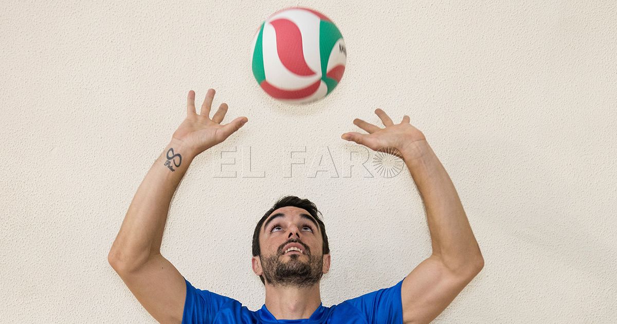 2323232323 Paso importante del CV Melilla con la renovación de Juan Riganti