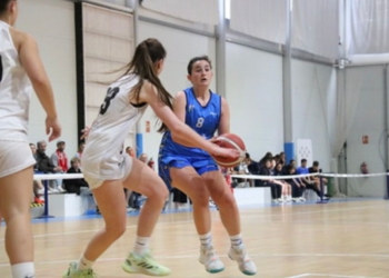 24D 1 1 Las chicas de La Salle vuelven del Nacional sin poder ganar