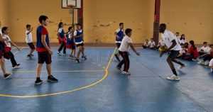 6 El Melilla BC visita el CEIP Velázquez