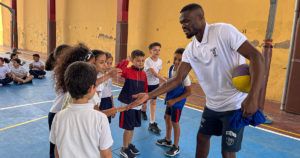 7 El Melilla BC visita el CEIP Velázquez