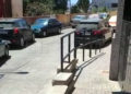 Captura de pantalla 2023 05 24 a las 12.01.40 Dos vecinos de Reina Regente no permiten que se repare una acera porque creen que las obras tienen que hacerlas ellos