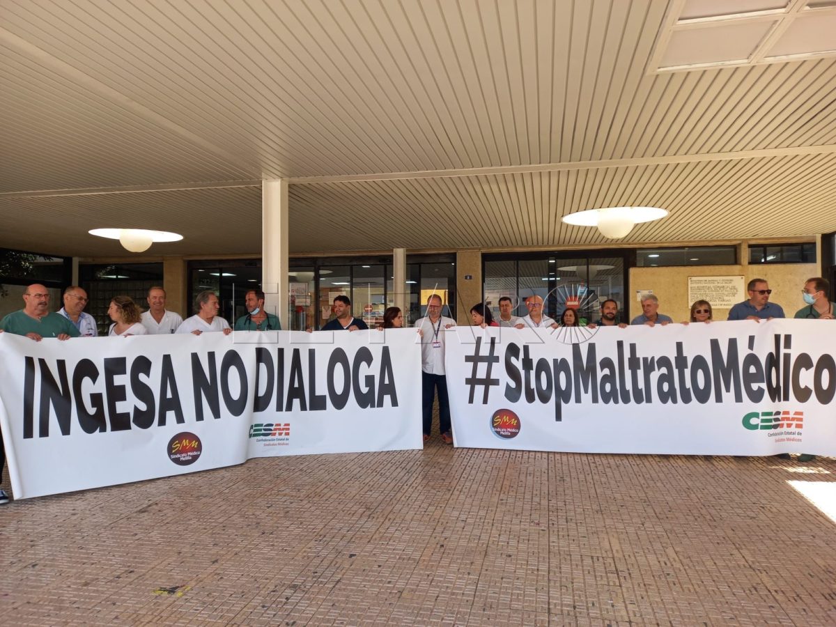 Huelga médicos 30 e1684154202569 Los médicos en huelga convocan una manifestación ciudadana por la sanidad melillense