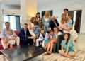 IMBRODA EN FAMILIA Los candidatos pasan una jornada de reflexión "pasada por agua"