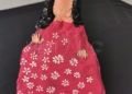 Menina margaritas El IES Rusadir inaugura una exposición inspirada en Las Meninas de Velázquez dentro del proyecto “Cásate y Calla”