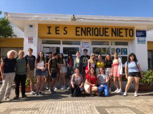 WhatsApp Image 2023 05 08 at 19.38.50 Estudiantes de intercambio del IES Enrique Nieto visitan la Mezquita del Toreo