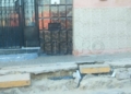 WhatsApp Image 2023 05 20 at 19.23.54 copia Dos vecinos de Reina Regente no permiten que se repare una acera porque creen que las obras tienen que hacerlas ellos