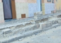 WhatsApp Image 2023 05 24 at 11.34.44 Dos vecinos de Reina Regente no permiten que se repare una acera porque creen que las obras tienen que hacerlas ellos