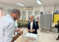 WhatsApp Image 2023 05 28 at 10.17.31 2 Tasende, el político más madrugador en votar: "A ver a las 8 de la tarde, qué alegría tenemos"