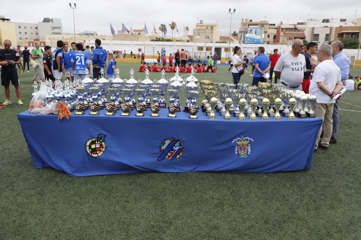 Entrega de trofeos para poner colofón a la campaña 22/23