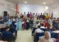 4o D Un centenar de alumnos celebra el fin de curso en el IES Rusadir
