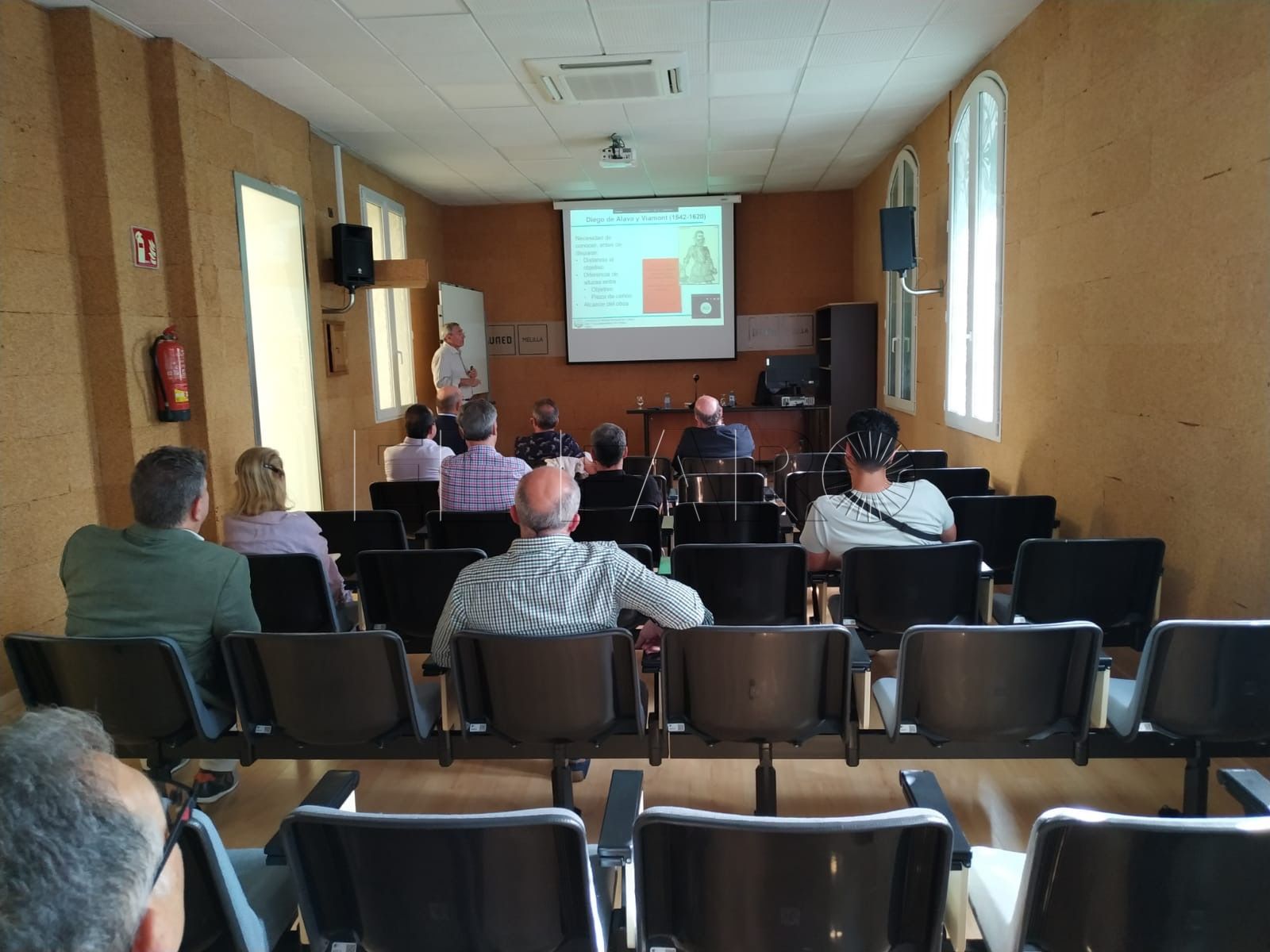 Conferencia matematicas La relación de las matemáticas y la guerra, protagonista de la charla de la UNED