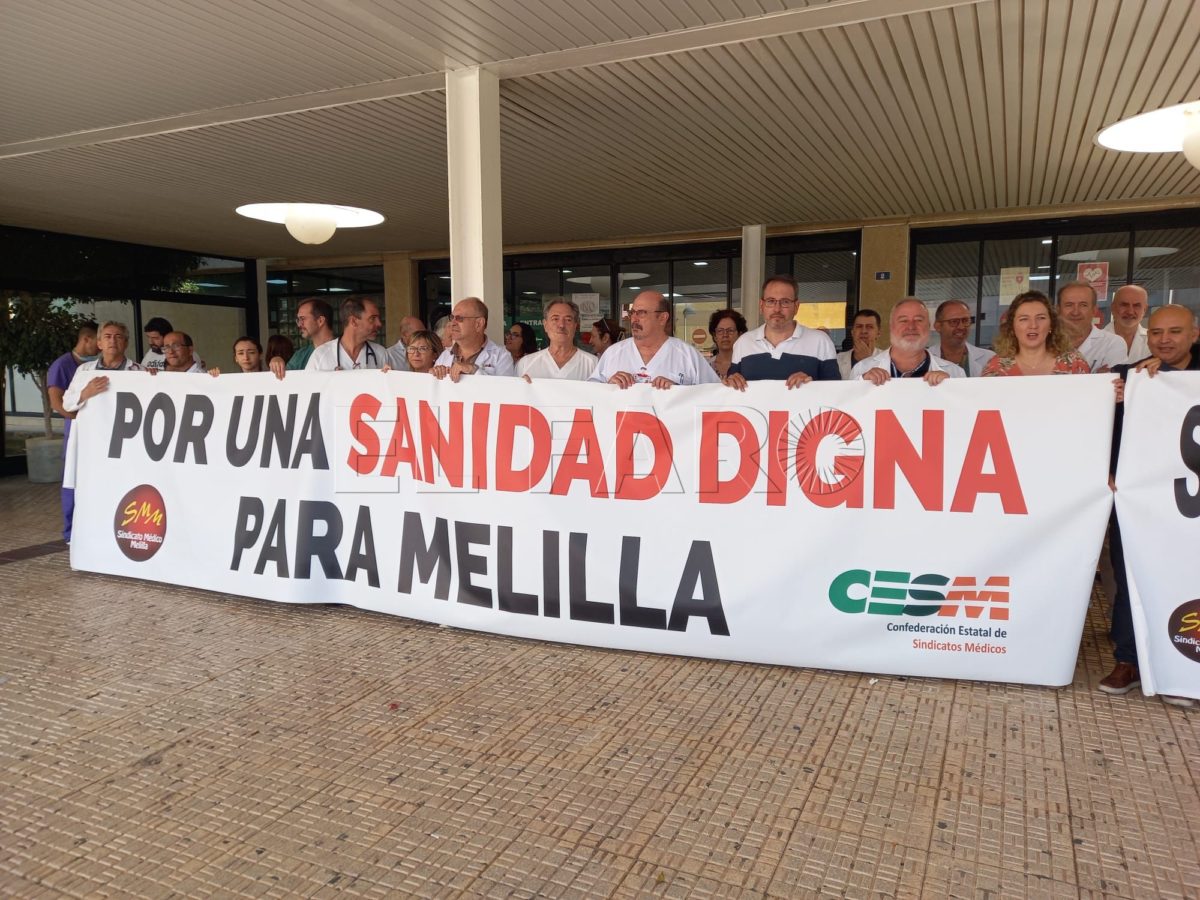 Nueva pancarta e1686649801294 Los médicos en huelga anuncian que se reunirán mañana con un alto cargo del Ingesa