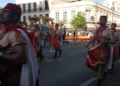 WhatsApp Image 2023 06 03 at 19.56.29 1 La Avenida, abarrotada de gente para seguir el desfile del Difas 2023