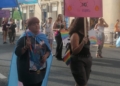 WhatsApp Image 2023 06 24 at 21.12.20 Un centenar de personas se lanzan a la calle por el Orgullo
