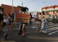 WhatsApp Image 2023 06 24 at 23.00.44 1 Unas 250 personas claman en una marcha contra lo que sucedió en Melilla el 24J