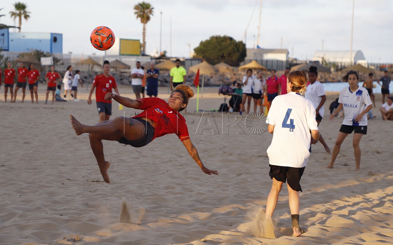 03 2 El Higicontrol afronta la última fase en la Primera División femenina de fútbol playa