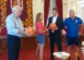 20D 4 1 Recepción al campeón de la Copa Federación Femenina de Fútbol Playa, el Higicontrol Melilla