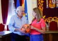 20D 7 1 Recepción al campeón de la Copa Federación Femenina de Fútbol Playa, el Higicontrol Melilla