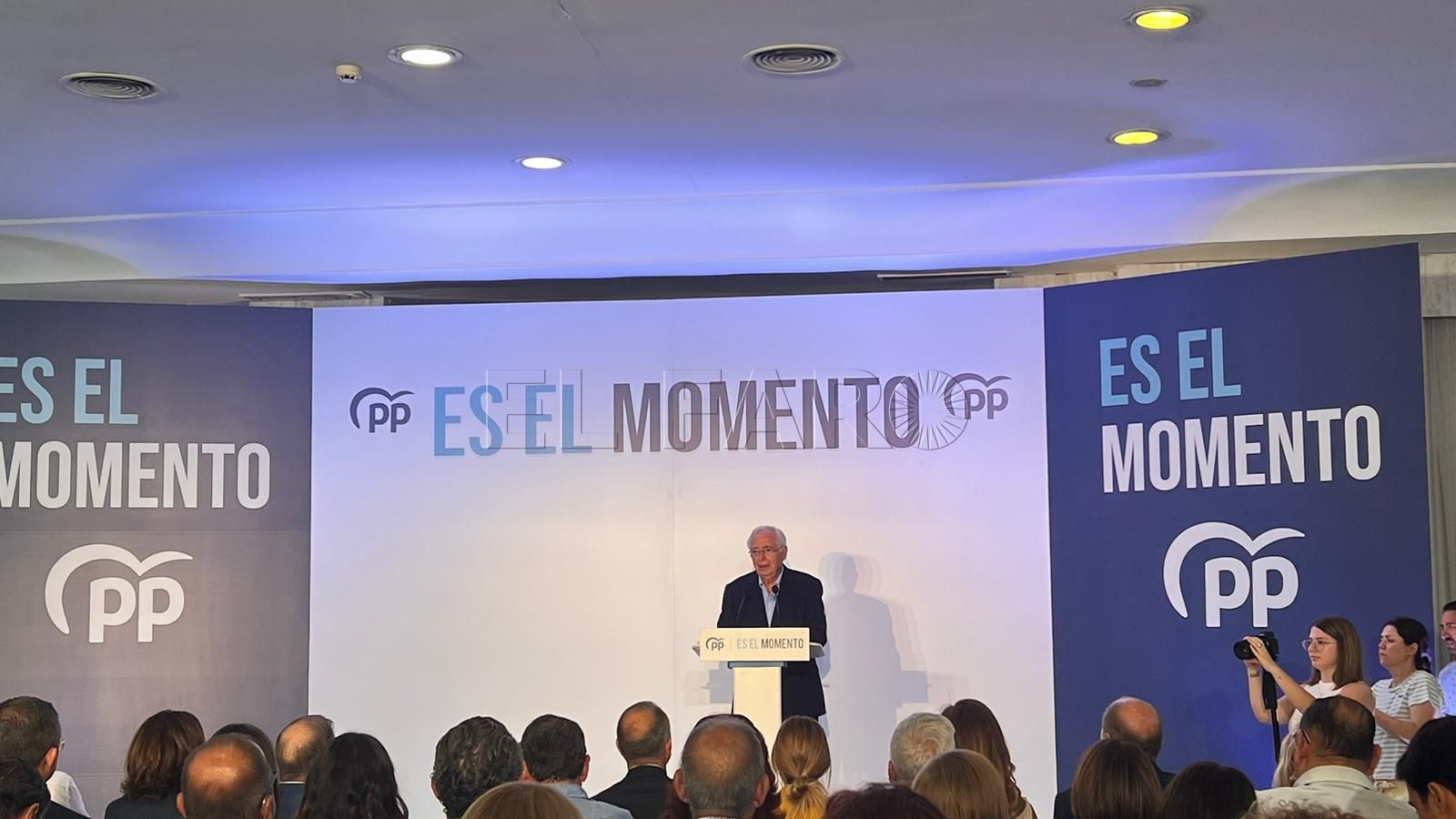 4f60de9d 8da0 4ee0 8a20 ef2db4fc5115 Imbroda, dispuesto a demostrar que el PSOE “miente” en el tema del nuevo hospital