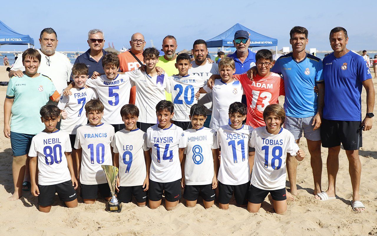 FzicoCWXsAENnkH La Peña Real Madrid viaja a Córdoba al Nacional alevín por clubes