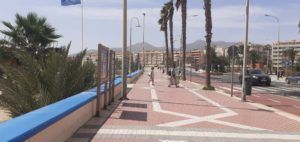82be599d c3ac 4c7d a7d9 b57f0e11e3c4 El poniente deja las playas del litoral melillense desiertas